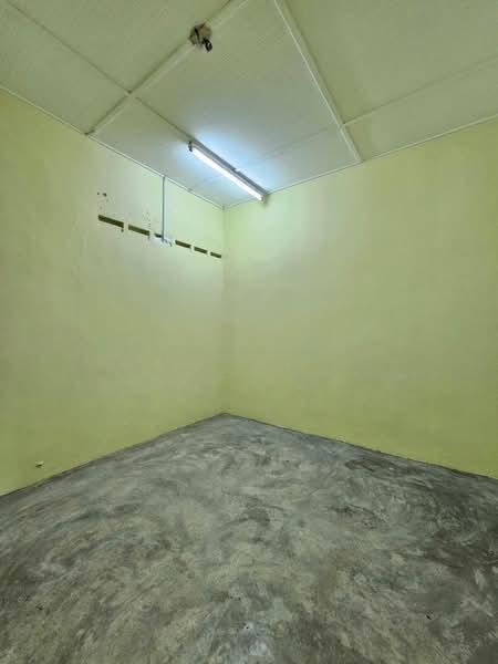 Jalan Anggerik - 5