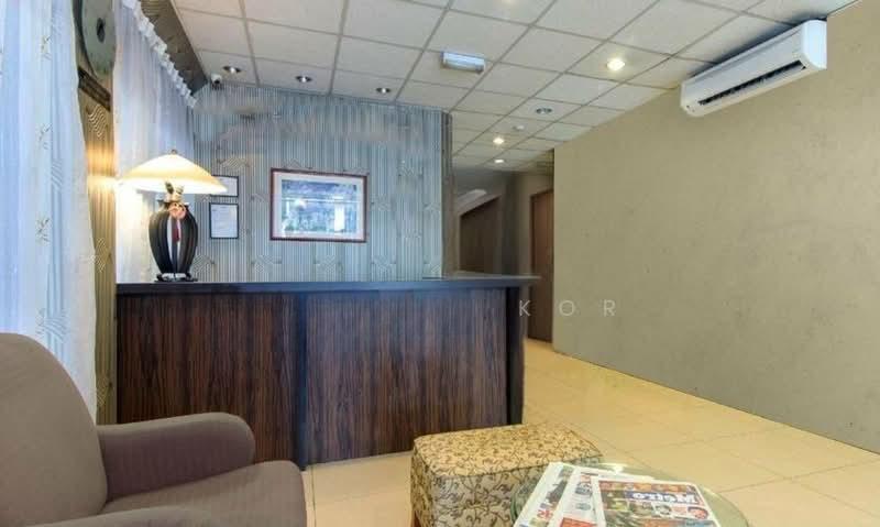 ⭐ 2sty Freehold ⭐ Collected RM12k / Month ⭐ Next to Monorail ⭐ Facing Hospital Kuala Lumpur - 3