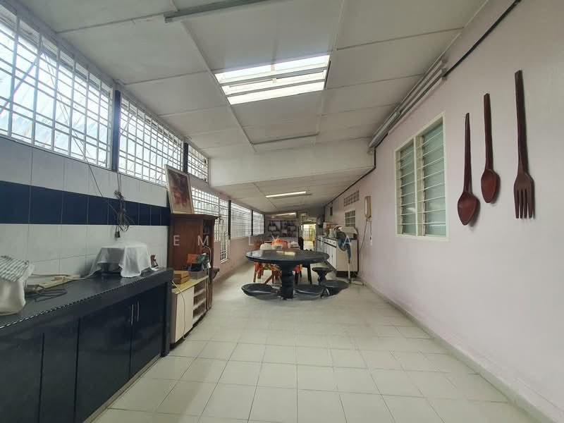 Seksyen 4 - 3