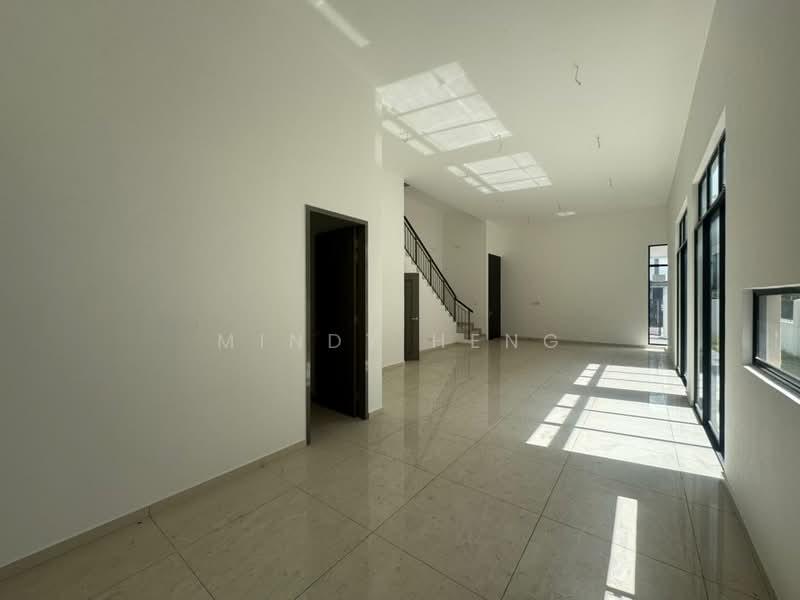 Sapphire @ Austin Crest - 5