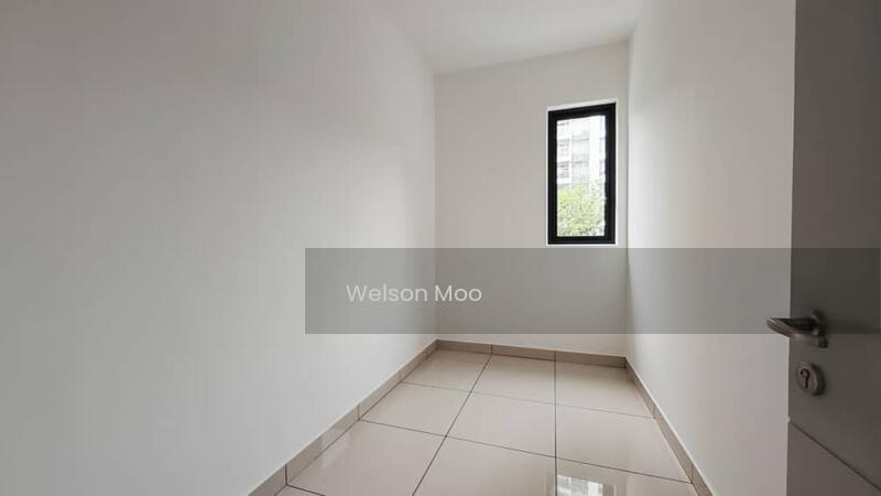 KL East : East 57 - 3