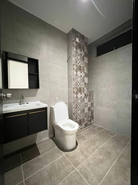 The Green Horizon Hill - 2