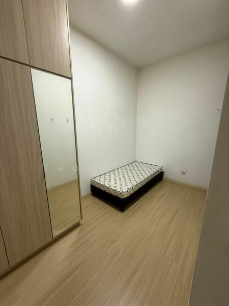 Lakeville Residence - 4