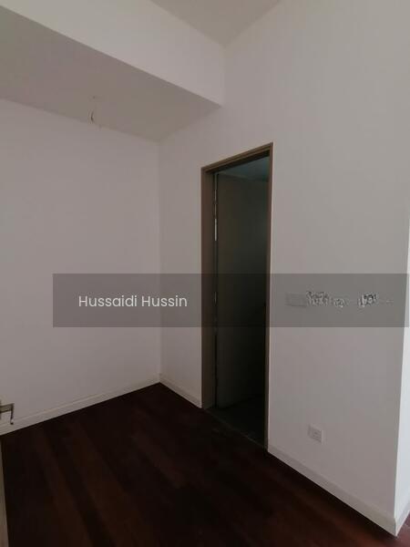 Maple Residence @ Laman View - 4