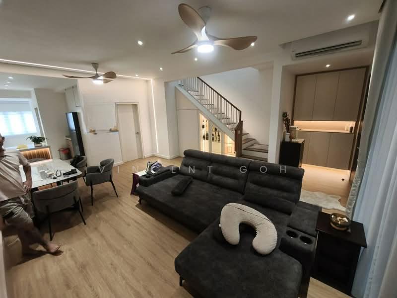 Garland Residence - 4