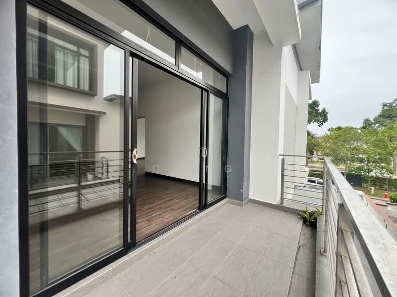Phase 12A @ Precinct 12 Desa Tebrau - 4
