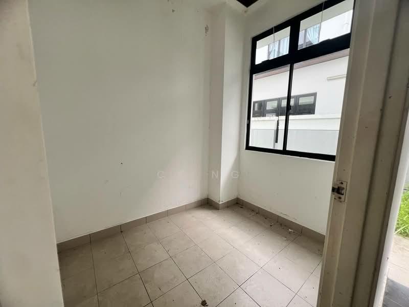Phase 12A @ Precinct 12 Desa Tebrau - 5