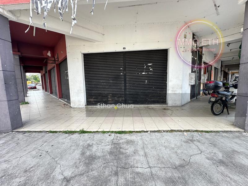 Port Klang 3 Storey Corner Shoplot 28x75 Value Buy - 3
