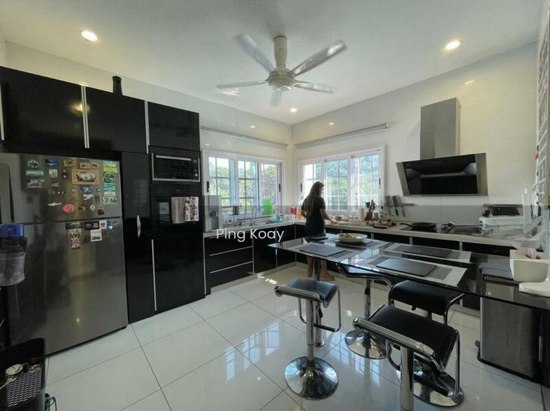 2 STY BUNGALOW | 6220SF | PRIVATE POOL | PEARL HILL - 4