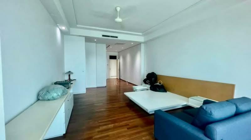 Mayfair Condominium - 3