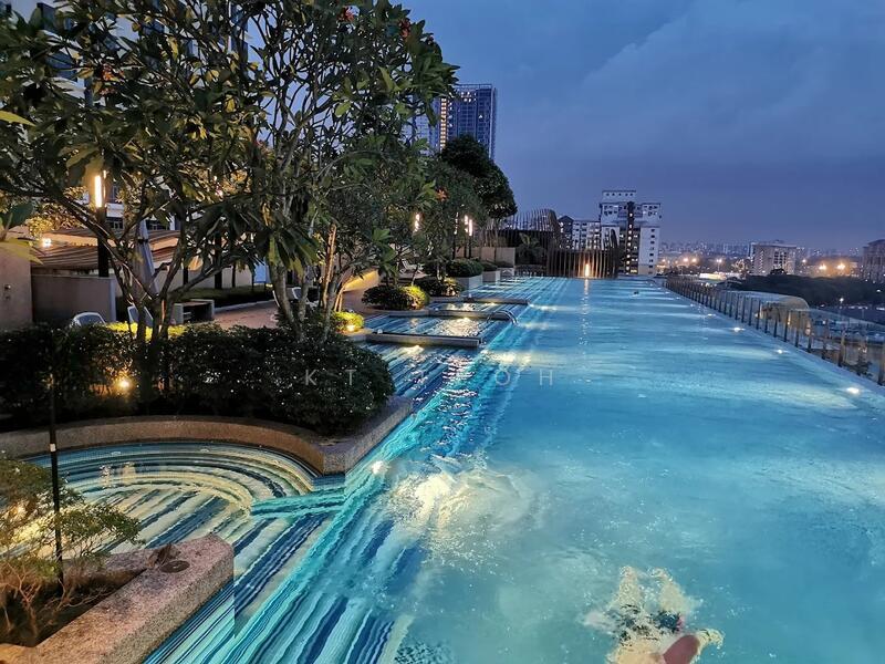 Eve Suite / NZX Square - 1