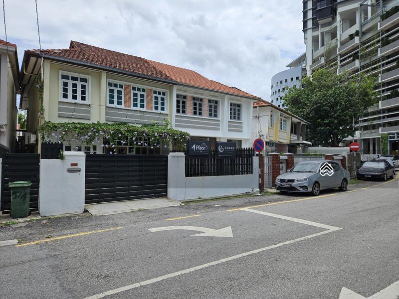 2 Storey Terrace Corner Kelawai Gurney - 1