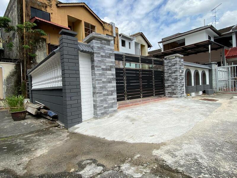 Taman Johor Jaya - 1