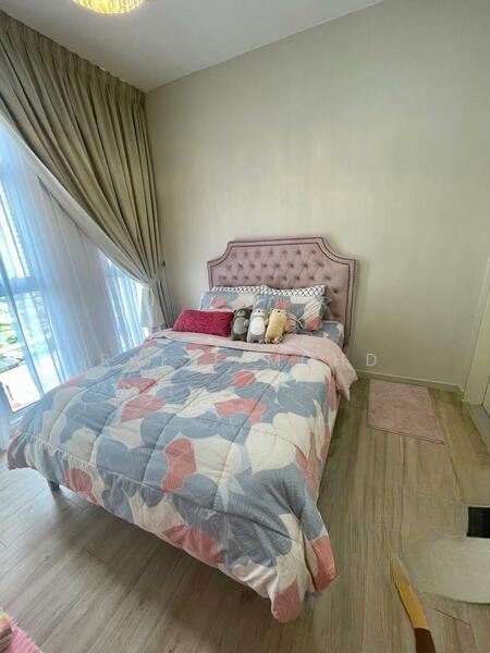 Lakefront Homes - 3