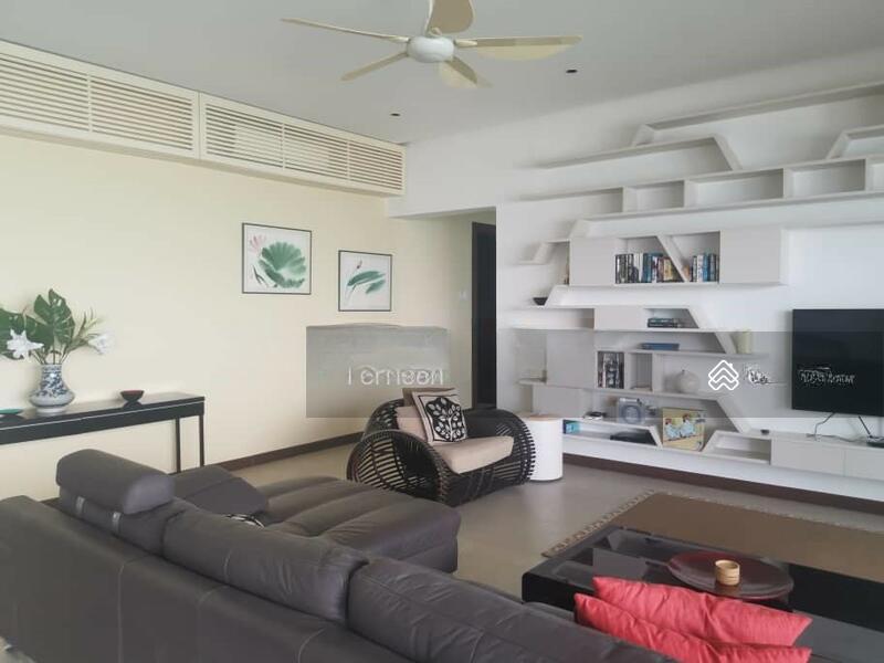 Infinity Beachfront Condominium - 4