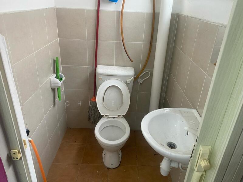 JALAN SCIENTEX 27, TAMAN SCIENTEX, - 4