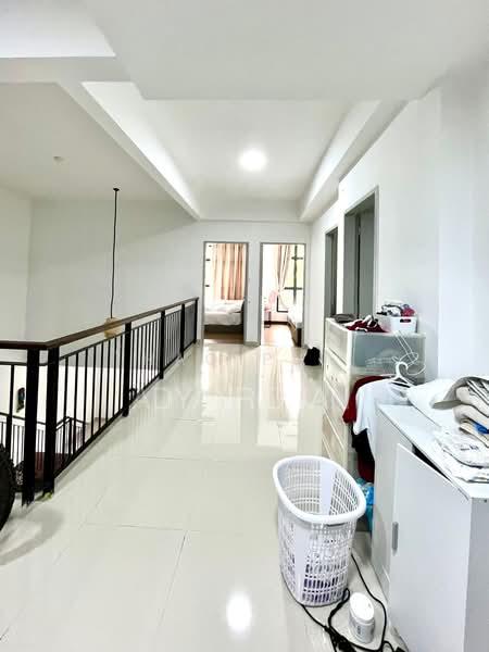 Damansara Seresta - 5
