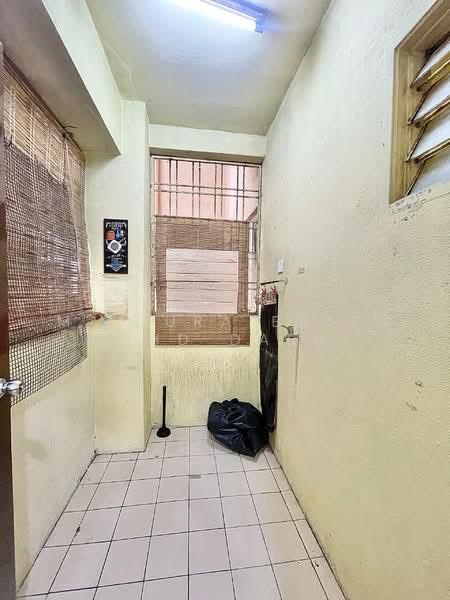 Pangsapuri Sri Cempaka - 3