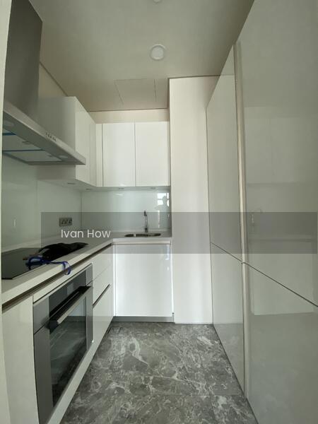 Four Seasons Place - 5