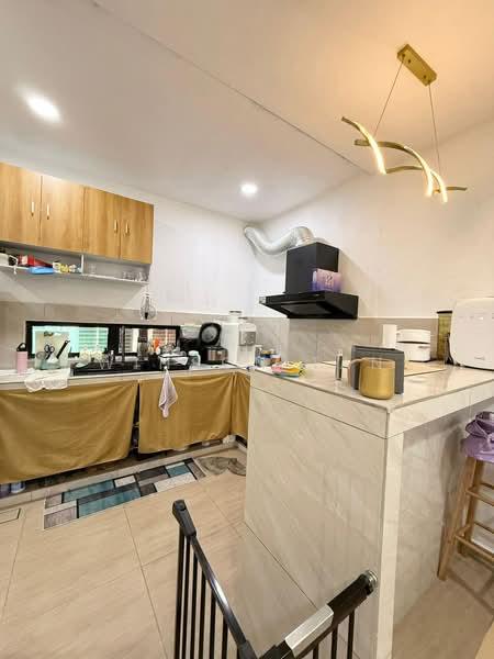 Taman Pulai Utama - 5