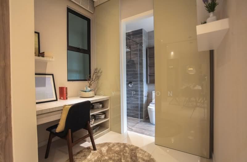 The M @ Medini Macrolink - 5