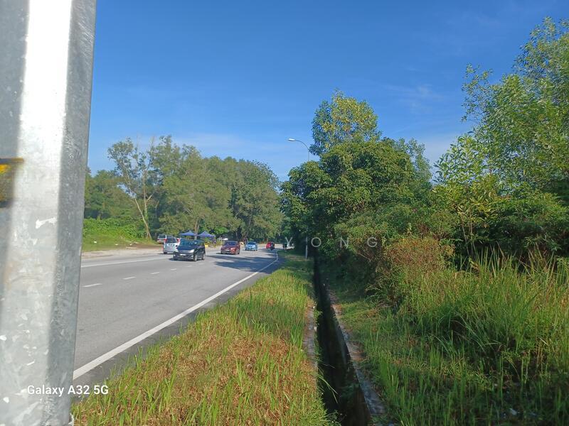 Bandar Sungai Buaya - 4