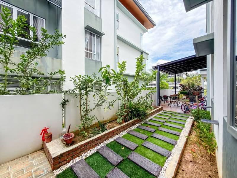 Parkfield Residences - 2