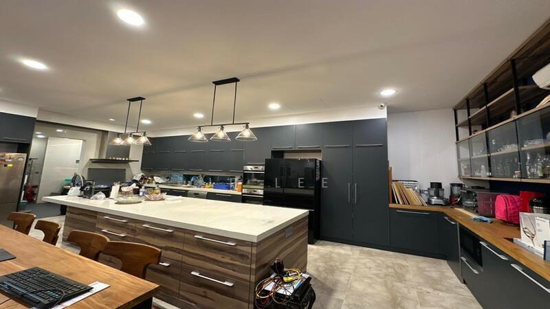 Noble Park Grand Pool Villas East Ledang - 4