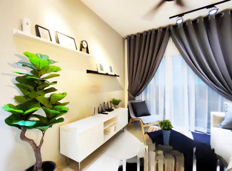 Tangerine Suites - 1