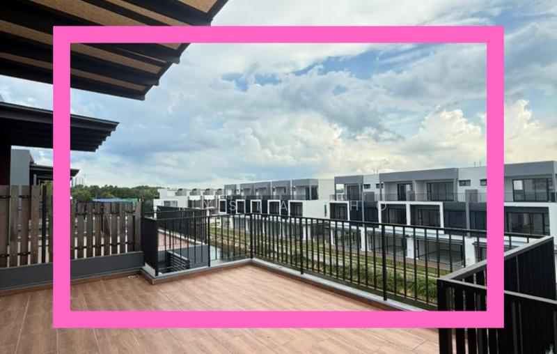 Waterway Residences - 1