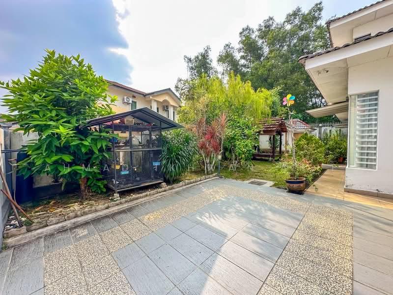 Bandar Tasik Kesuma - 5