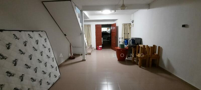 Taman Subang Baru - 1