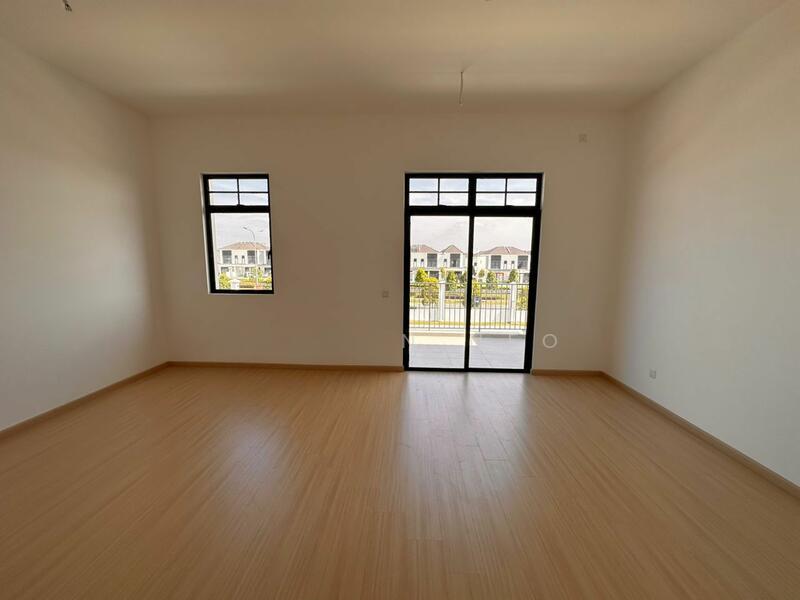 The Commune,Eco Botanic 3 - 2