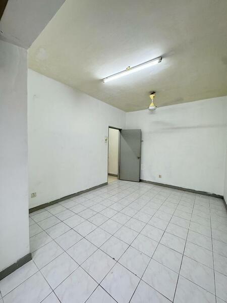 Pangsapuri Aranda - 5