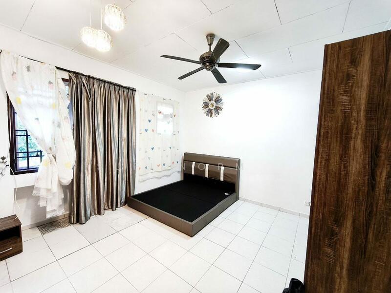 Taman Nusa Indah - 4