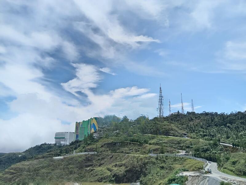 Golden Hills Resort (Amber Court Apartment) - 4