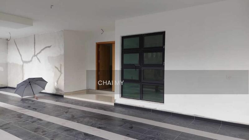 Bungalow at OUG - 2