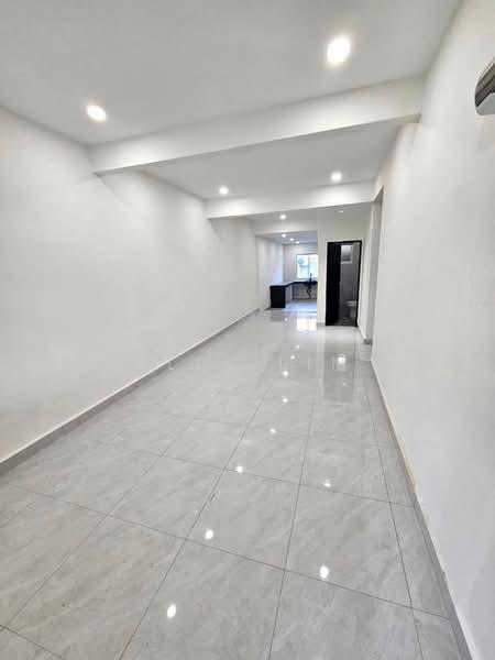 Bandar Selesa Jaya - 4