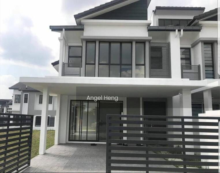 30x80 { SEMI D CONCEPT } Double Storey 2988 sq.ft | Seremban - 1