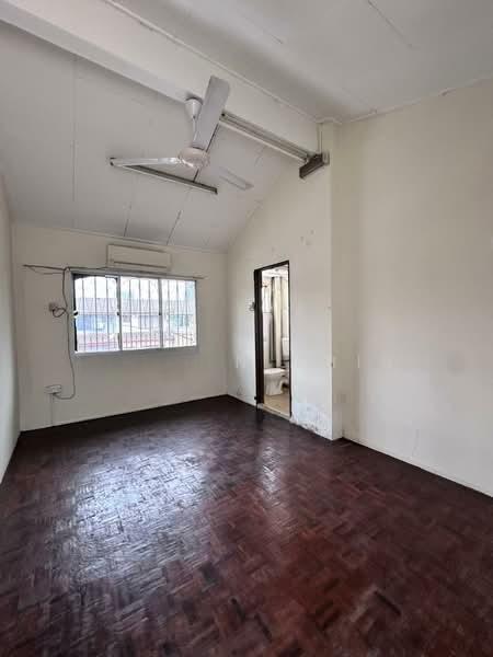 Taman Sri Sinar 14x43sf 2.5 sty , Freehold , Below Market Price - 2