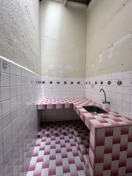 Taman Sri Sinar 14x43sf 2.5 sty , Freehold , Below Market Price - 3