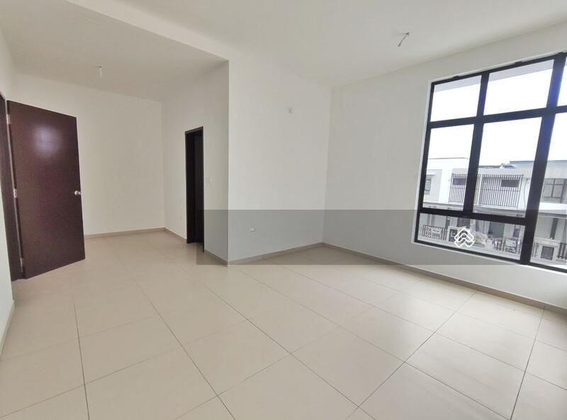 Frossa @ Setia EcoHill 2 - 3