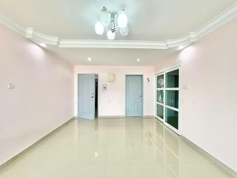 Lakeview Apartments - 3