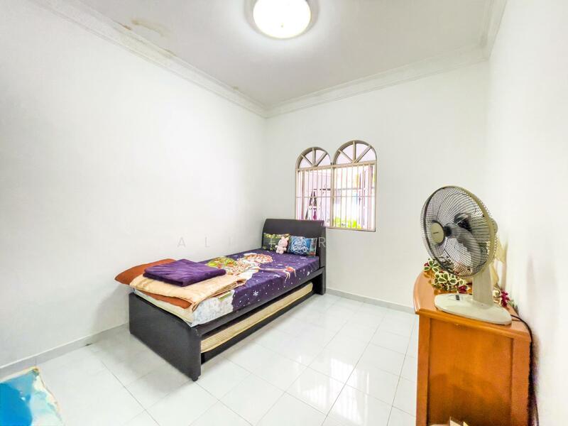 Taman Lucky - 5