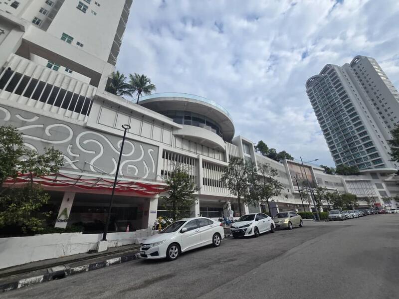 Southbay Plaza Retail - 4