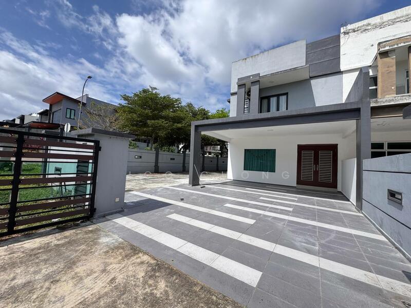 taman tiram jaya - 1