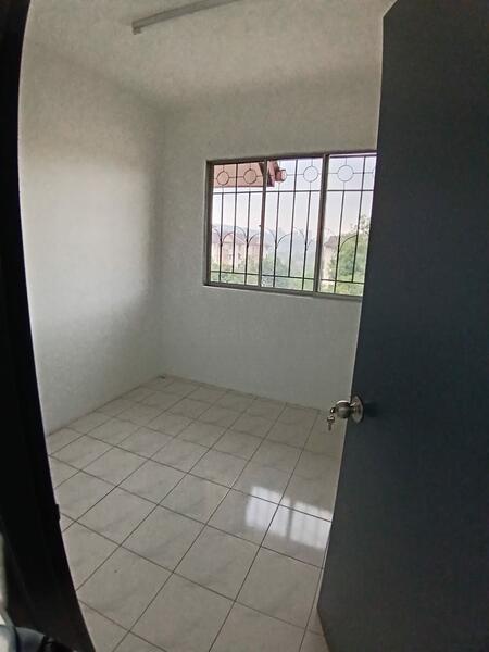 Pangsapuri Carmila - 5