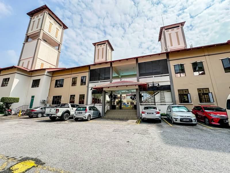 Villa Laman Tasik - 2