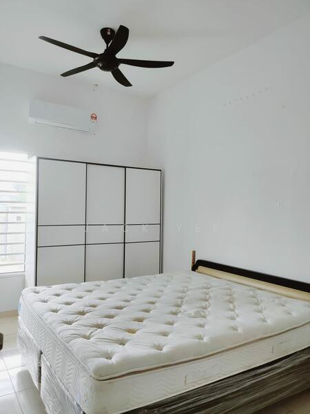 Taman Idaman Lukut - 1