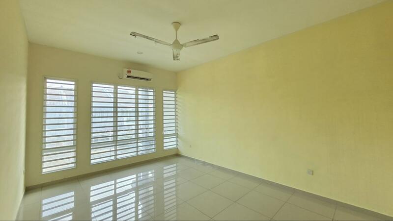 Botani Taman Lapangan Hartamas - 4